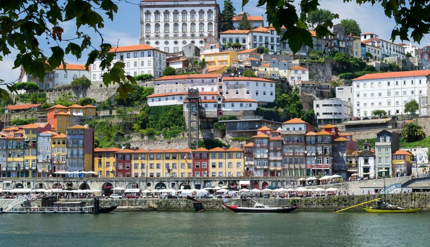 Lētas aviobiļetes uz Porto