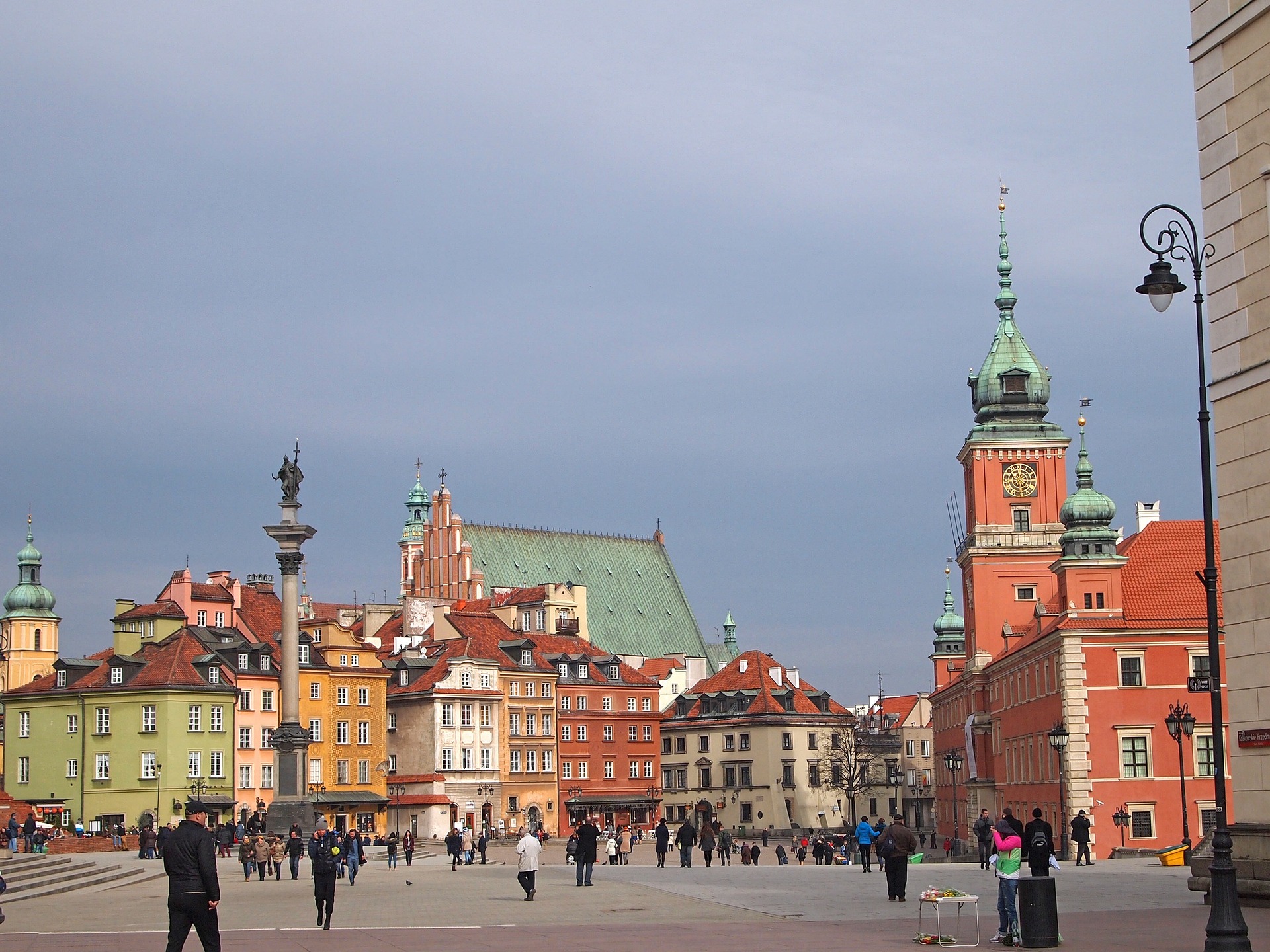 Lētas autobusu biļetes Baltijā un Varšavā