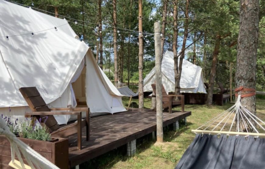Glempinga teltis Daugavas piekrastē