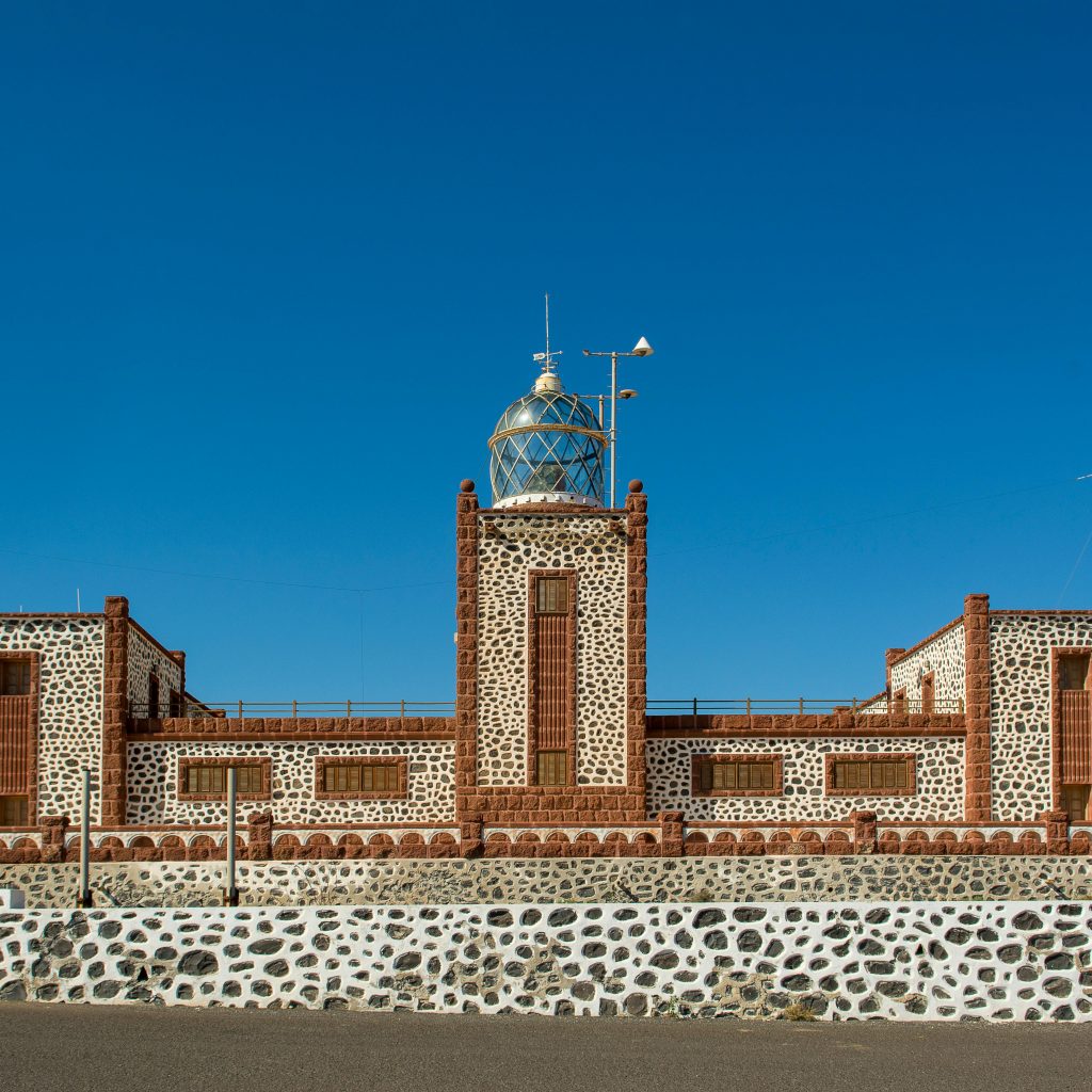 Faro de la Entallada bāka