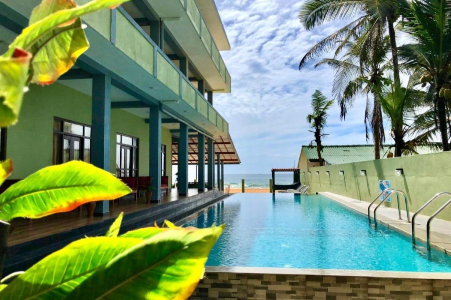 Serenade Beach Hotel (3*) – Hikkaduwa