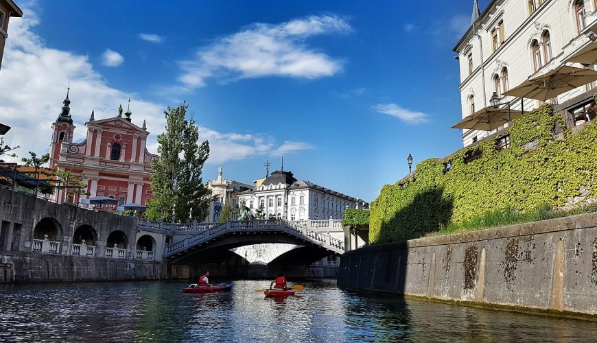 Lētas aviobiļetes no Rīgas uz Ļubļanu Slovēnijā