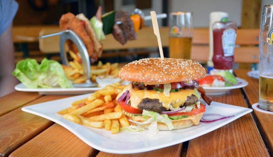 Rīgā notiks ikgadējais Rīgas Burgeru Festivāls