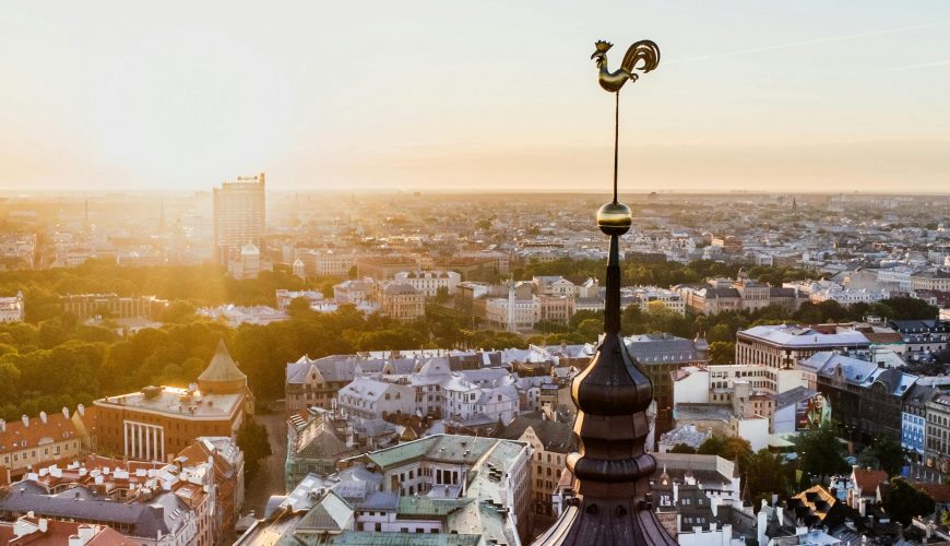 Brīvdienu ceļvedis ģimenēm vasaras izskaņā – ko darīt Rīgā ar bērniem un kur doties atpūsties?