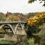 Nesteidzīgs rudens Siguldas novadā: dabas krāsas kultūras notikumi un jaunas pieturvietas