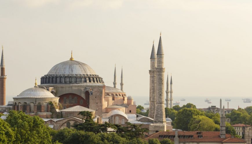 Rudens Stambulā: viens no Eiropas iecienītākajiem īso brīvdienu galamērķiem 2025. gadā