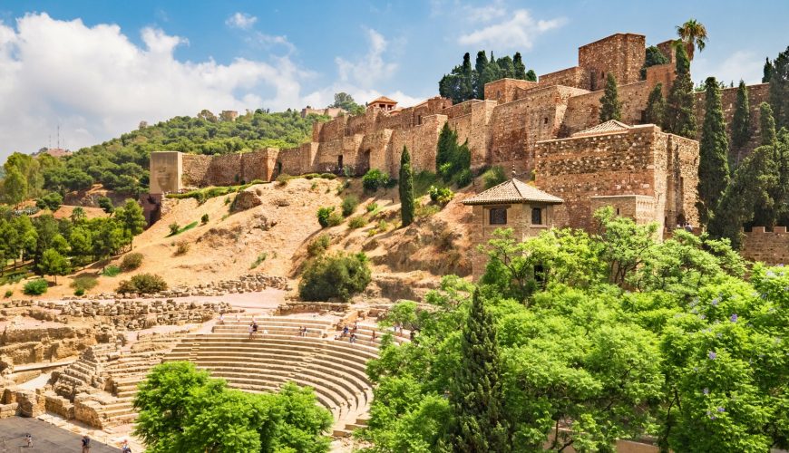 Malaga no A līdz Z: kas jāzina pošoties ceļojumā uz šo Spānijas piekrastes pilsētu