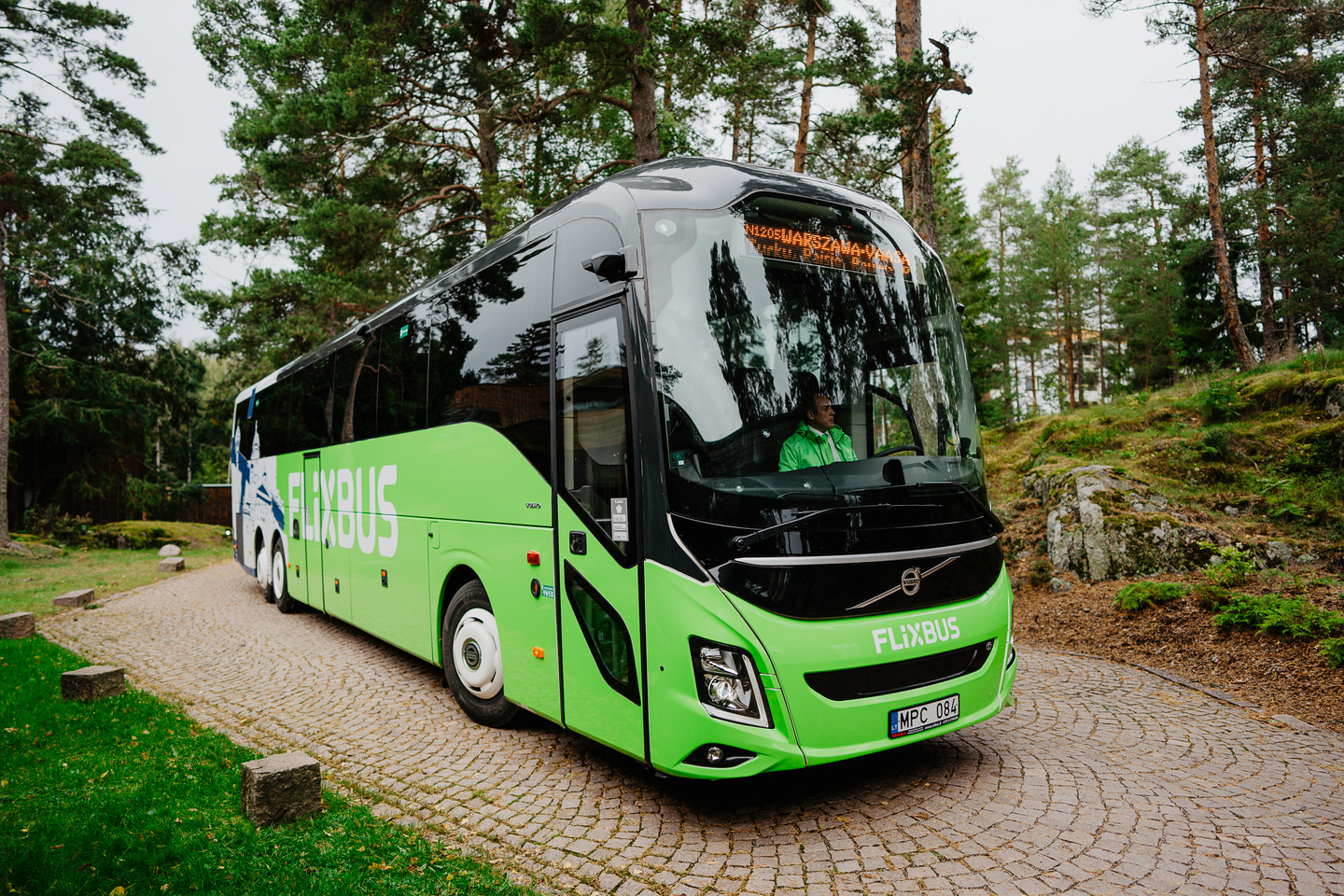 Kurp ceļot vasaras izskaņā – pieci festivāli Baltijā kas ērti sasniedzami ar autobusu
