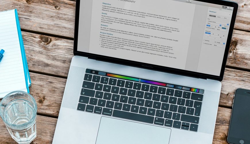 7 padomi CV rakstīšanai, kas palīdzēs iegūt sapņu darbu