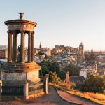 Edinburgas panorāma saulrietā, skats no Calton Hill